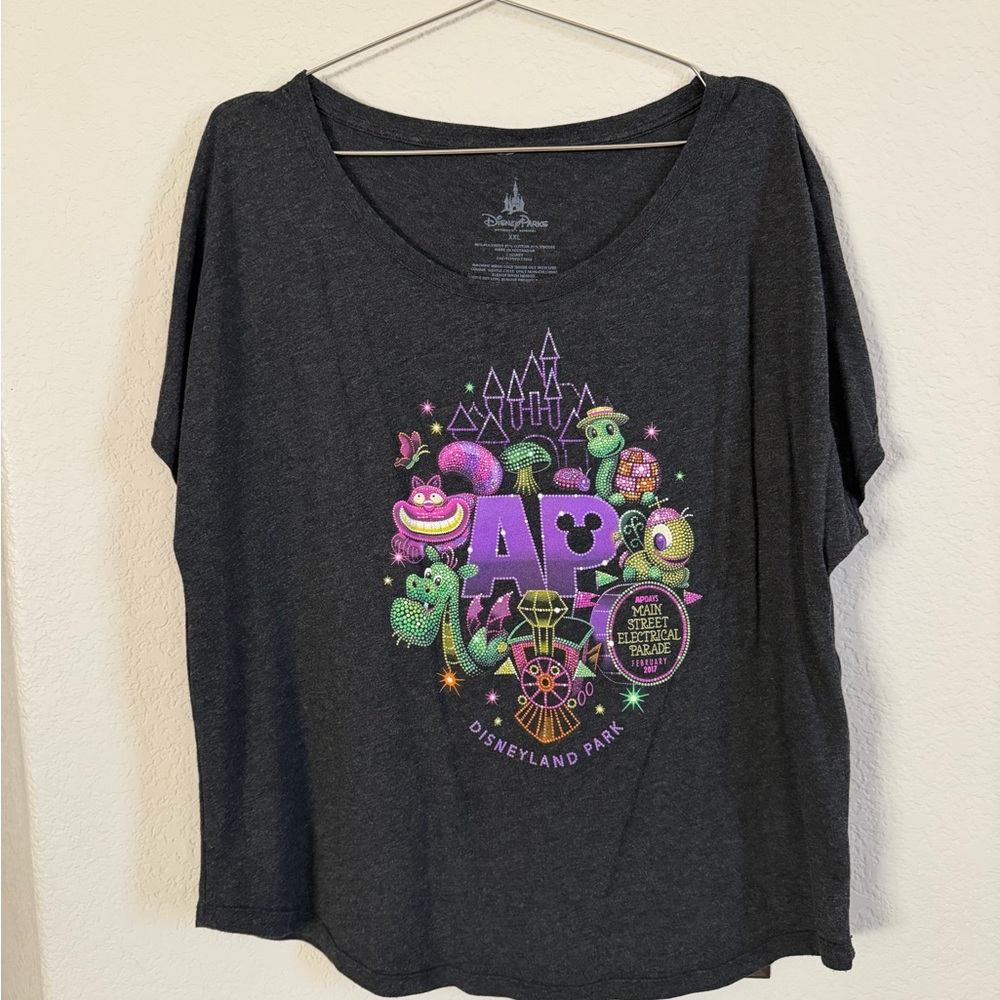 Disneyland Park Main Street Electrical Parade AP Days Passholder Dolman Glow Tee
